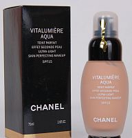 Тональный крем Chanel Vitalumiere Aqua